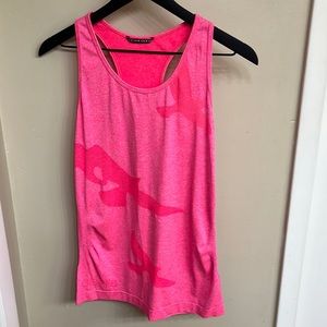 Oiselle flyte tank size M